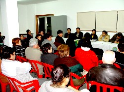 Participantes no Encontro sobre Desemprego e dignidade humana