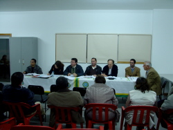 Mesa que presidiu aos trabalhos